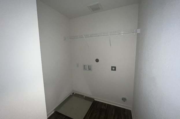 Building Photo - 11026 Chatham Ct