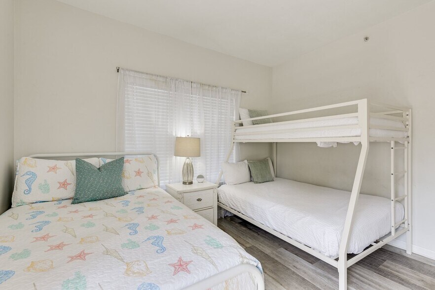 Building Photo - 200 Sandestin Ln