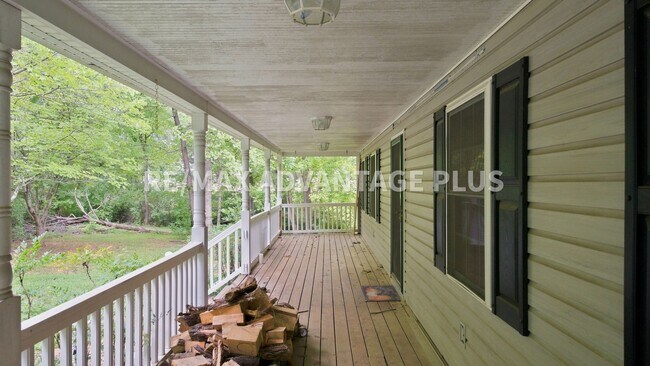 Building Photo - 56 Holland Rd