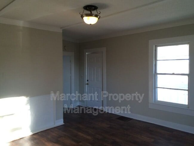 Building Photo - 1 Traction St