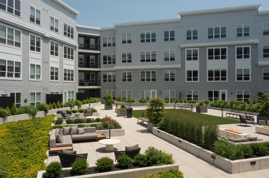 Primary Photo - EDGE Apartments