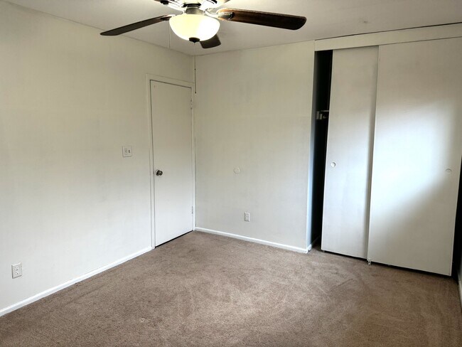 Building Photo - 3044 Wilce Ave