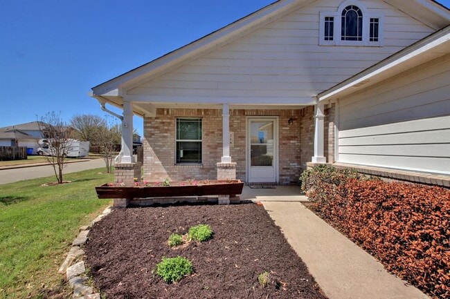 Building Photo - 218 Katy B Ln