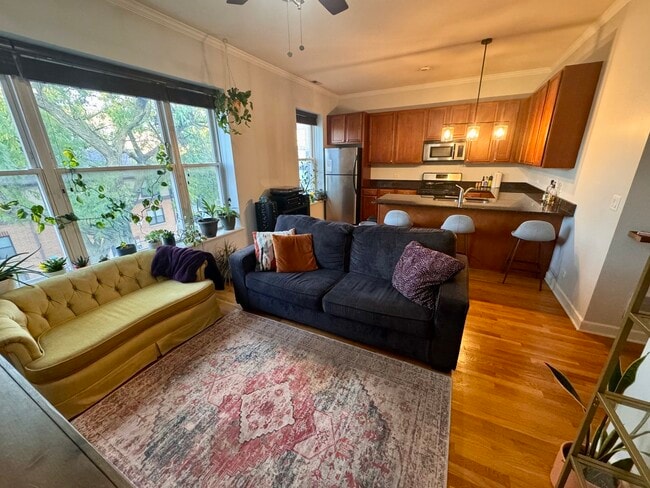 Building Photo - 1951 N Whipple St