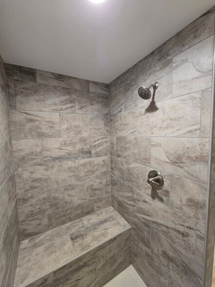 Building Photo - 2618 Cherry Farms Dr