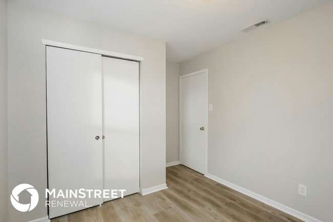 Building Photo - 8431 Sansa St