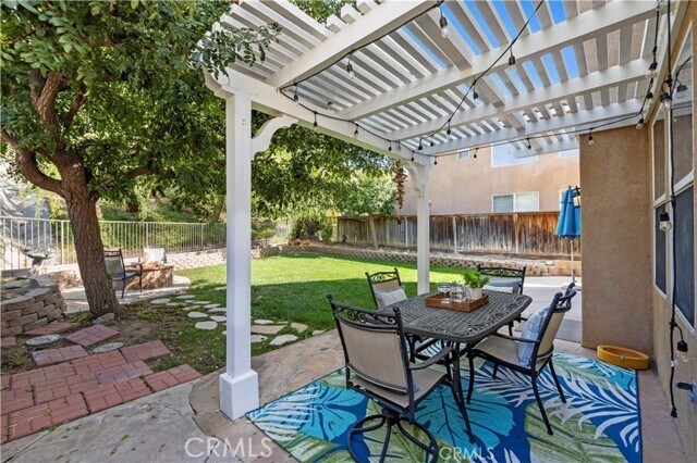 Building Photo - 20334 Colina Dr