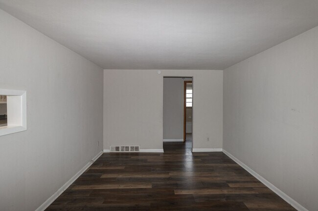 Building Photo - 1403 Lowe St