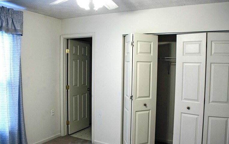 Building Photo - 5308 Castlestone Drive
