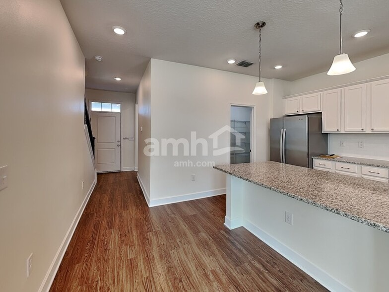 Building Photo - 4459 Reisswood Loop