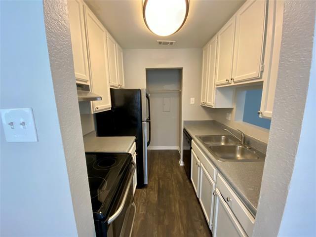 Building Photo - 4502 Gaston Ave