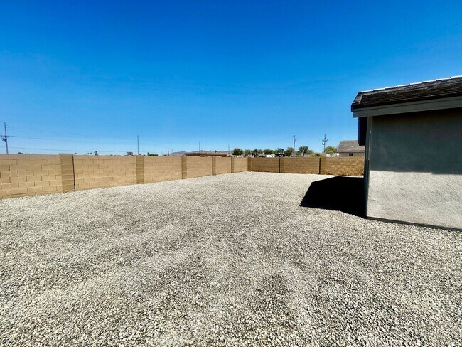 Building Photo - Brand-New 3-Bedroom 2 Bath  Home – Modern, Low-Maintenance Living!