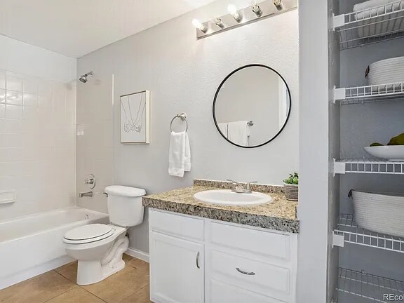 Building Photo - 9954 E Carolina Cir