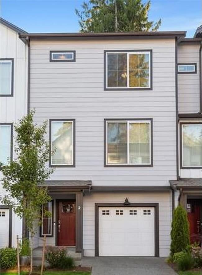 Building Photo - Newer Construction 3-Bedroom Home with Smart Features, Tandem Garage & Community Amenities