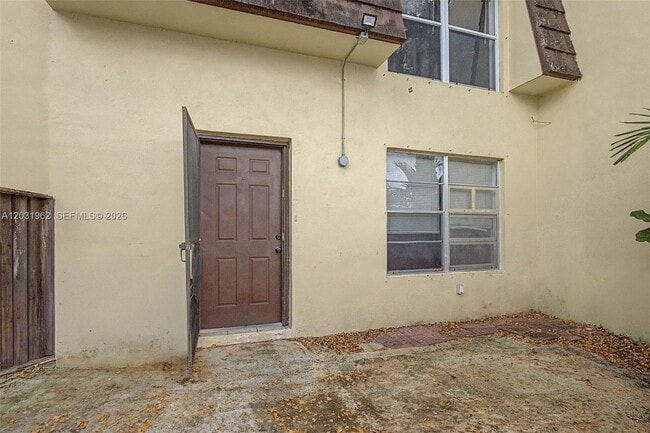 Building Photo - 3764 SW 60th Terrace