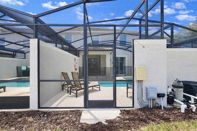 Building Photo - 9063 Dogleg Dr