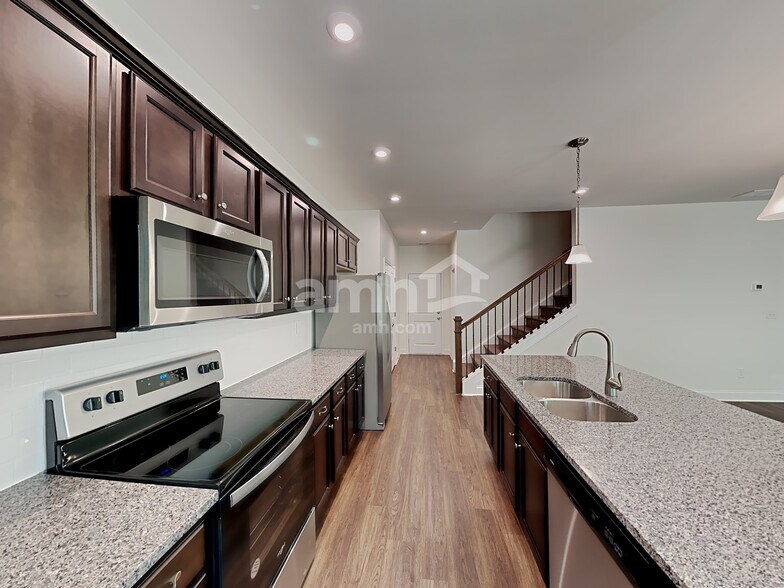 Building Photo - 416 Tributary Ln