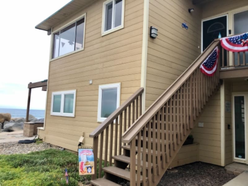 Building Photo - 1670 Seacoast Dr