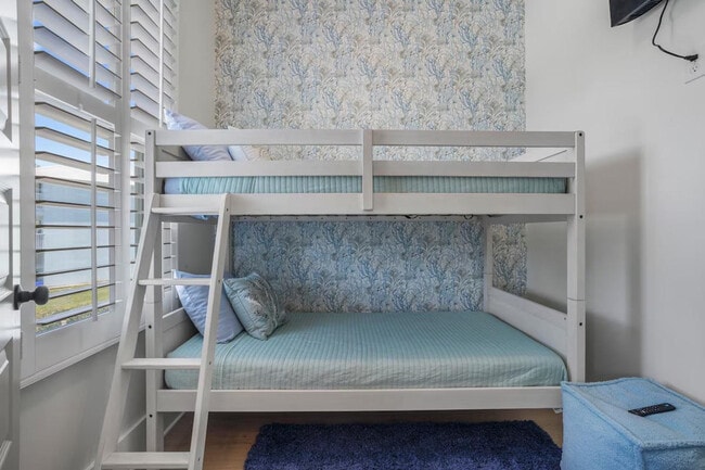 Building Photo - 1472 Georgia Pl