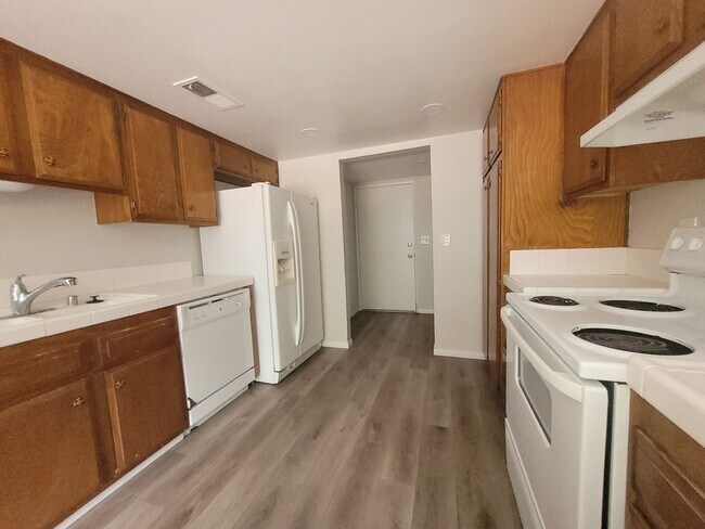 Primary Photo - La Jolla Vista Townhome near UCSD