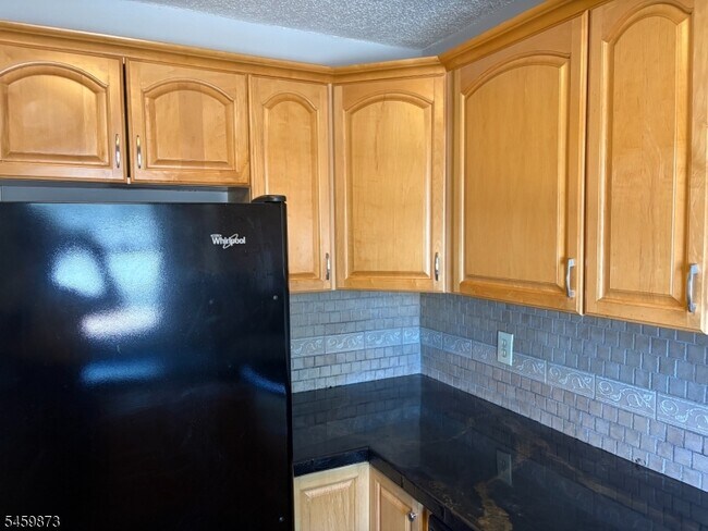 Building Photo - 2467 NJ-10