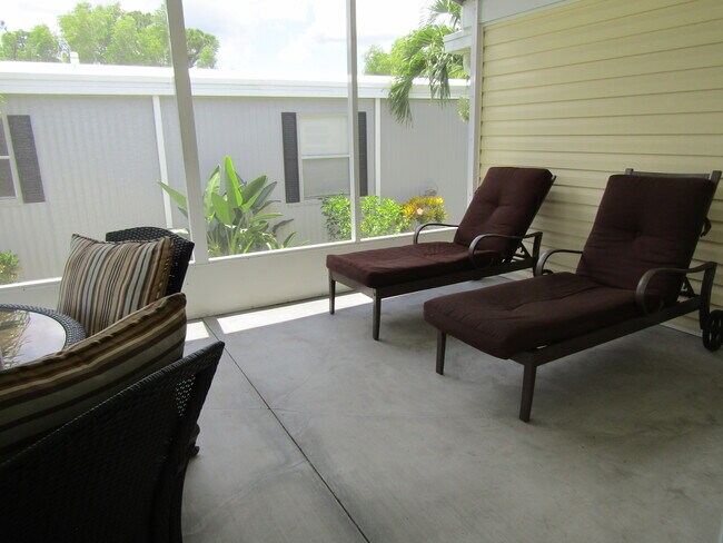 Building Photo - 37 Jurua Ct