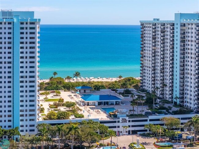 Building Photo - 1201 S Ocean Dr