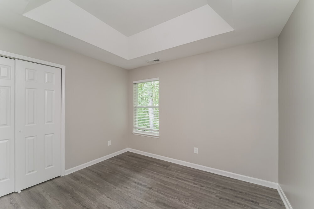 Building Photo - 1227 Pinehaven Ct
