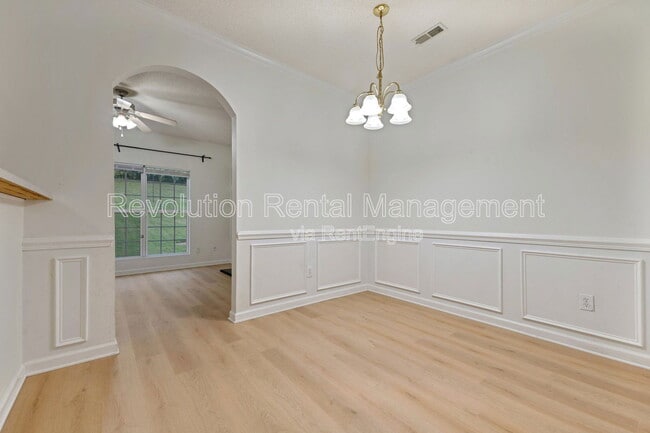 Building Photo - 8520 Kaden Dr