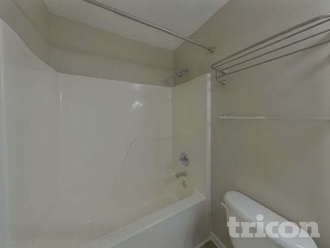 Building Photo - 324 Archway Ct