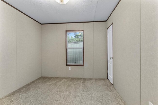 Building Photo - 14247 E Ravine Run