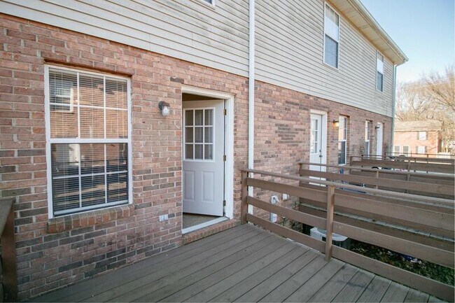 Building Photo - 3279 Tower Dr