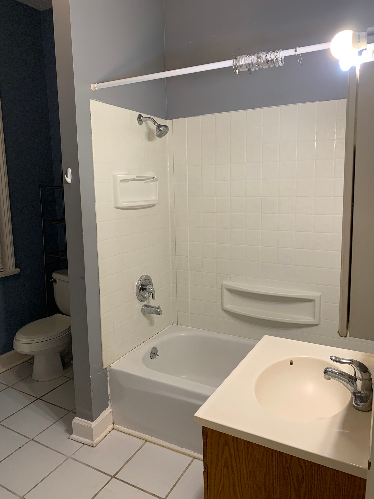 Building Photo - 421 E Anderson St