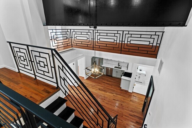 Building Photo - 280 Essex St