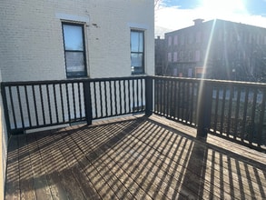 Building Photo - 2873 Colerain Ave
