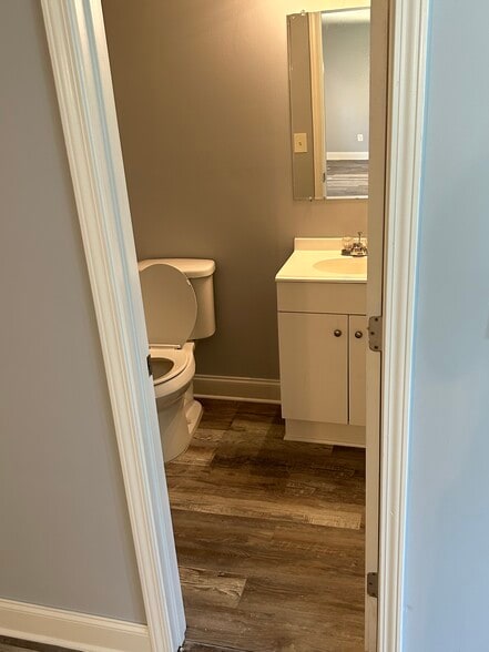 Bathroom 1 - 2628 Wren Cir