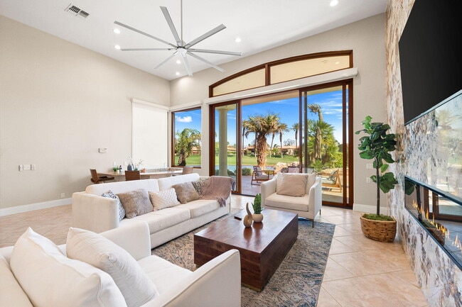 Building Photo - 49430 Montana Way