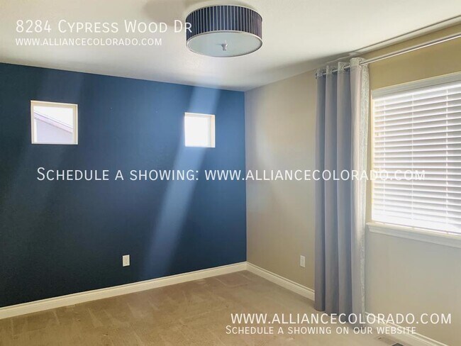 Building Photo - 8284 Cypress Wood Dr