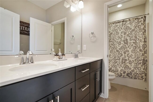 Building Photo - 901 Proctor Ranch Dr