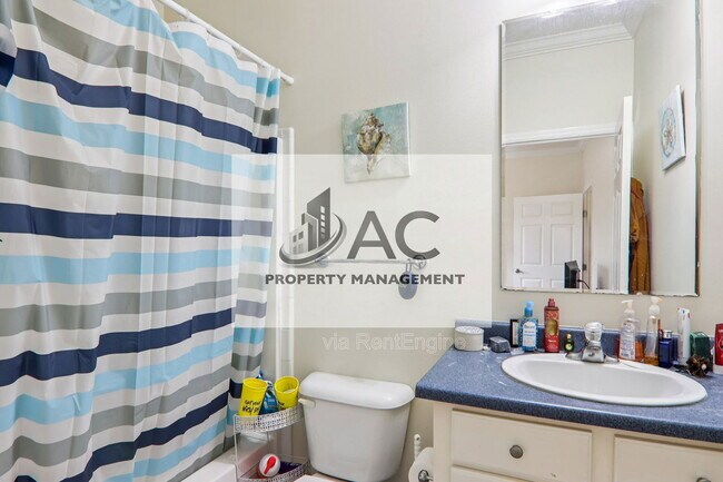 Building Photo - 50 Smith Lake Rd