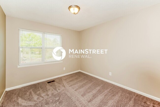 Building Photo - 3 Bedroom Pet-Friendly Home in Pinson, AL with Main Street Renewal