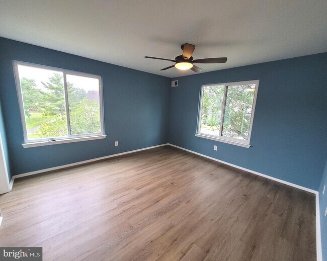 Building Photo - 808 Hickory Cir