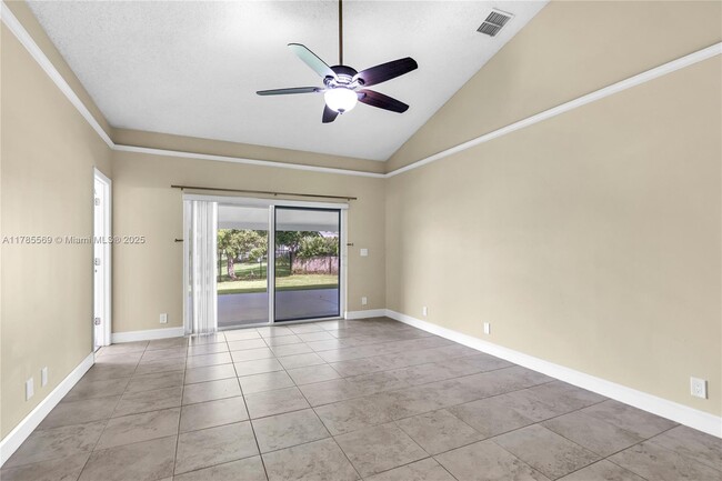 Building Photo - 3562 Southern Orchard Rd W