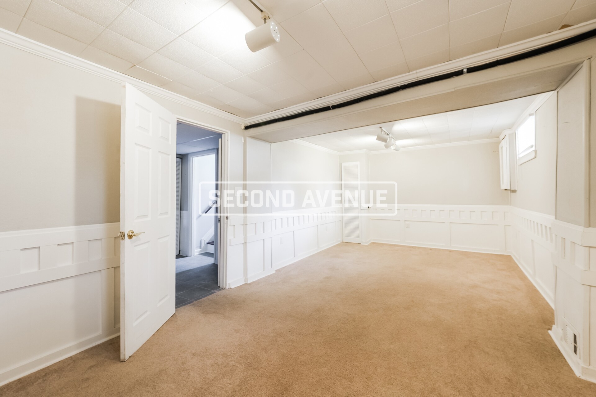 Building Photo - 204 Dolomite Dr