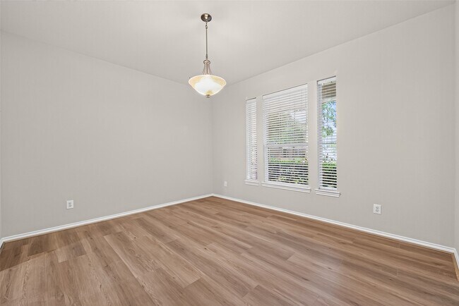 Building Photo - 1807 Katlyn Ln
