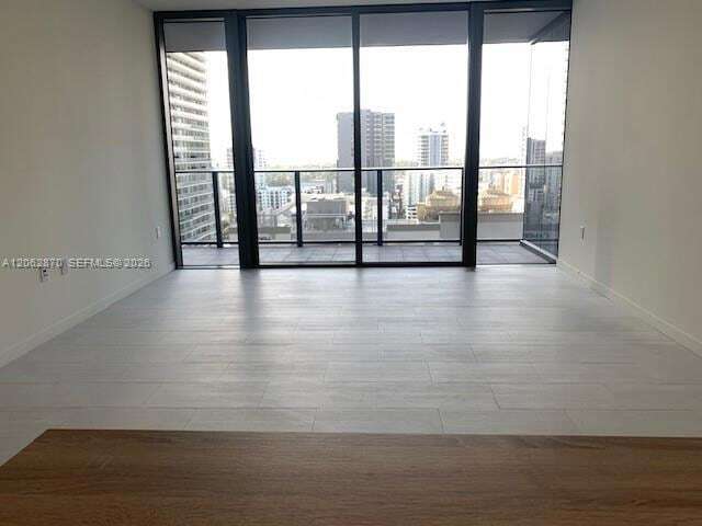 Building Photo - 1000 Brickell Plaza