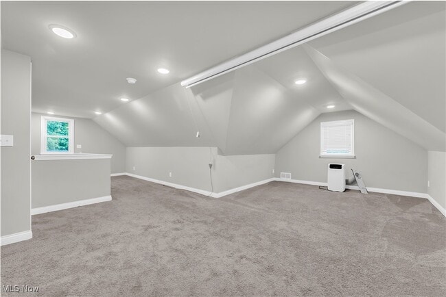 Building Photo - 7500 Lakeshore Blvd