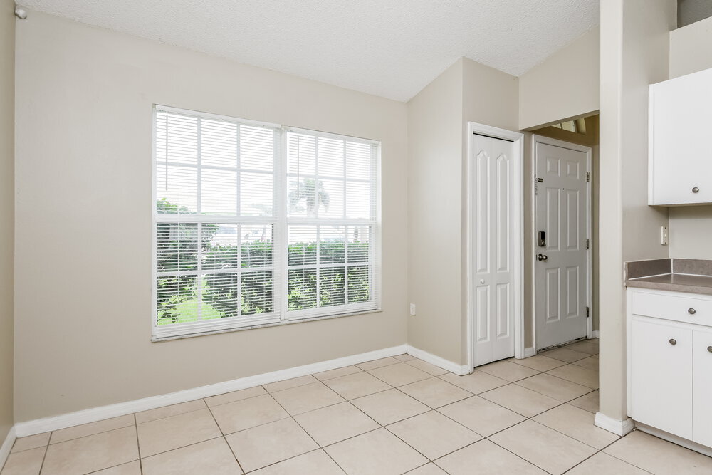 Building Photo - 5009 Quercus Loop
