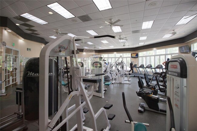 Building Photo - 16204 Nottingham Park Way