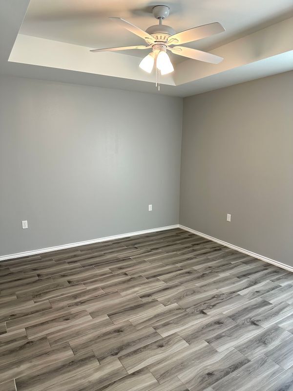 Building Photo - 324 Uva Ln